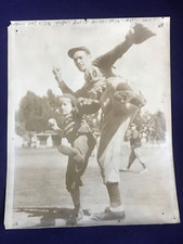 VINTAGE 1941 DIZZY DEAN CHICAGO CUBS BASEBALL TEAM PRESS PHOTOGRAPH AVALON CALIF