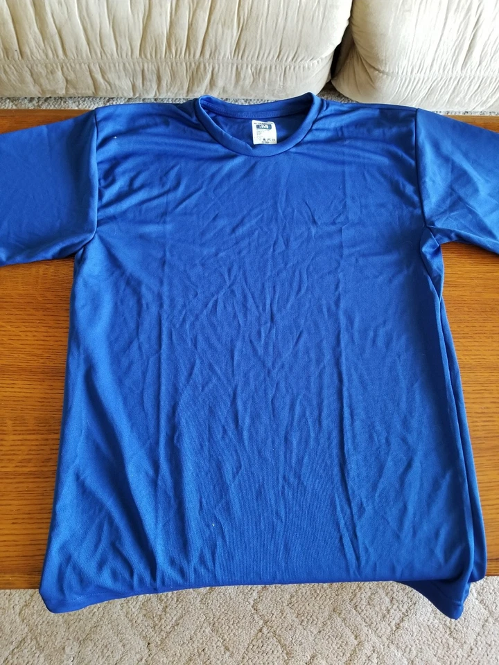 男式全新带标签 CHAMPRO SPORTS Dry-Gear 圆领中号皇家蓝色短袖衬衫 — 第 3/3 张图片