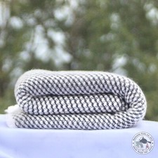 Kaschmirdecke "Damak (दमक)" - handgearbeitet aus Nepal, Tagesdecke, Kuscheldecke