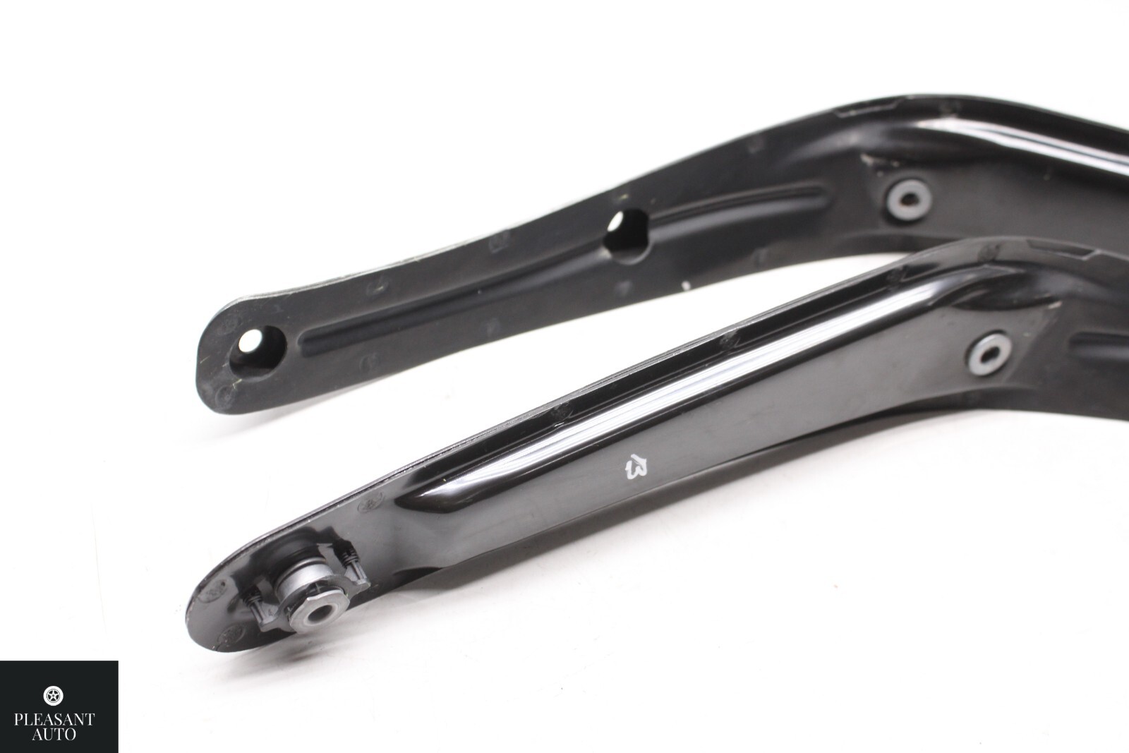 FRONT HOOD GRILL BRACKET SUPPORT SET BENTLEY FLYING SPUR GT GTC (2004-2012) OEM