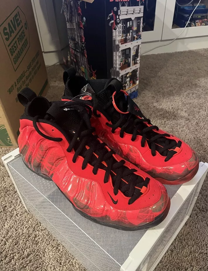 Nike foamposite hotsell size 14