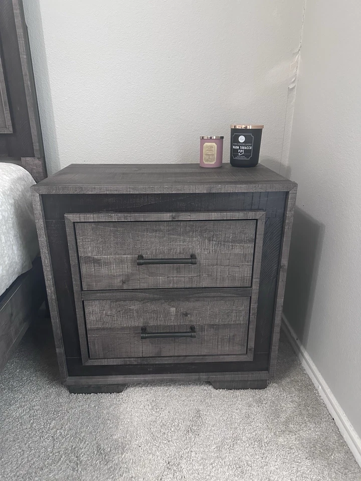 Juego de Dormitorio Queen (Cabecero, Marco y Colchón Incluidos) Moderno Madera Oscura Foto 3 de 4