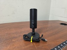 Razer Seiren X RZ19-0229 USB Streaming Microphone w Mute Button