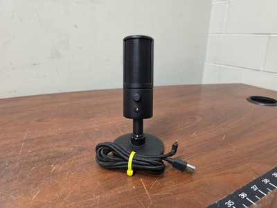Razer Seiren X RZ19-0229 USB Streaming Microphone w Mute Button 