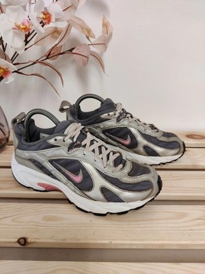 Damen Vintage '05 Nike Xccelerator Silber Rosa Laufschuhe Turnschuhe UK 5,5