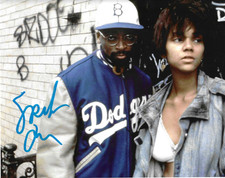 * SPIKE LEE * signed 8x10 photo * JUNGLE FEVER * COA *