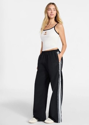 No Boundaries Lace Side Stripe Track Pants, 30.5'' Inseam, Women's