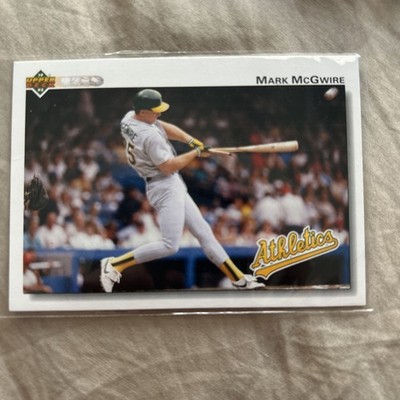 1992 Upper Deck - Mark McGwire #153  error card name spelled wrong on the back