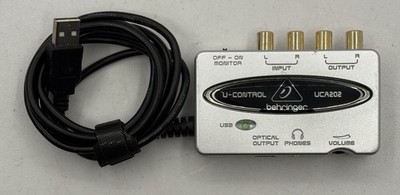 Behringer U-Control UCA202 USB Audio Interface 2 Channels Optical Output Gray