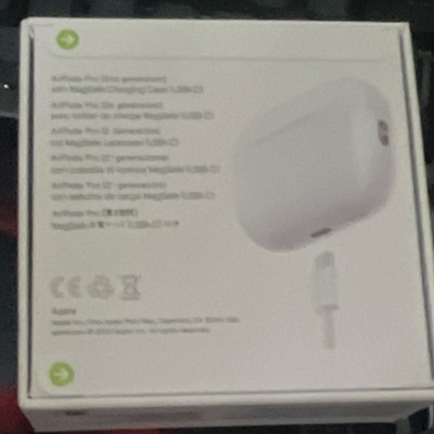 Apple AirPods Pro (2nd Generation) White USB-C MagSafe Charging Case Bluetooth