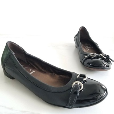 agl icon ballet flat