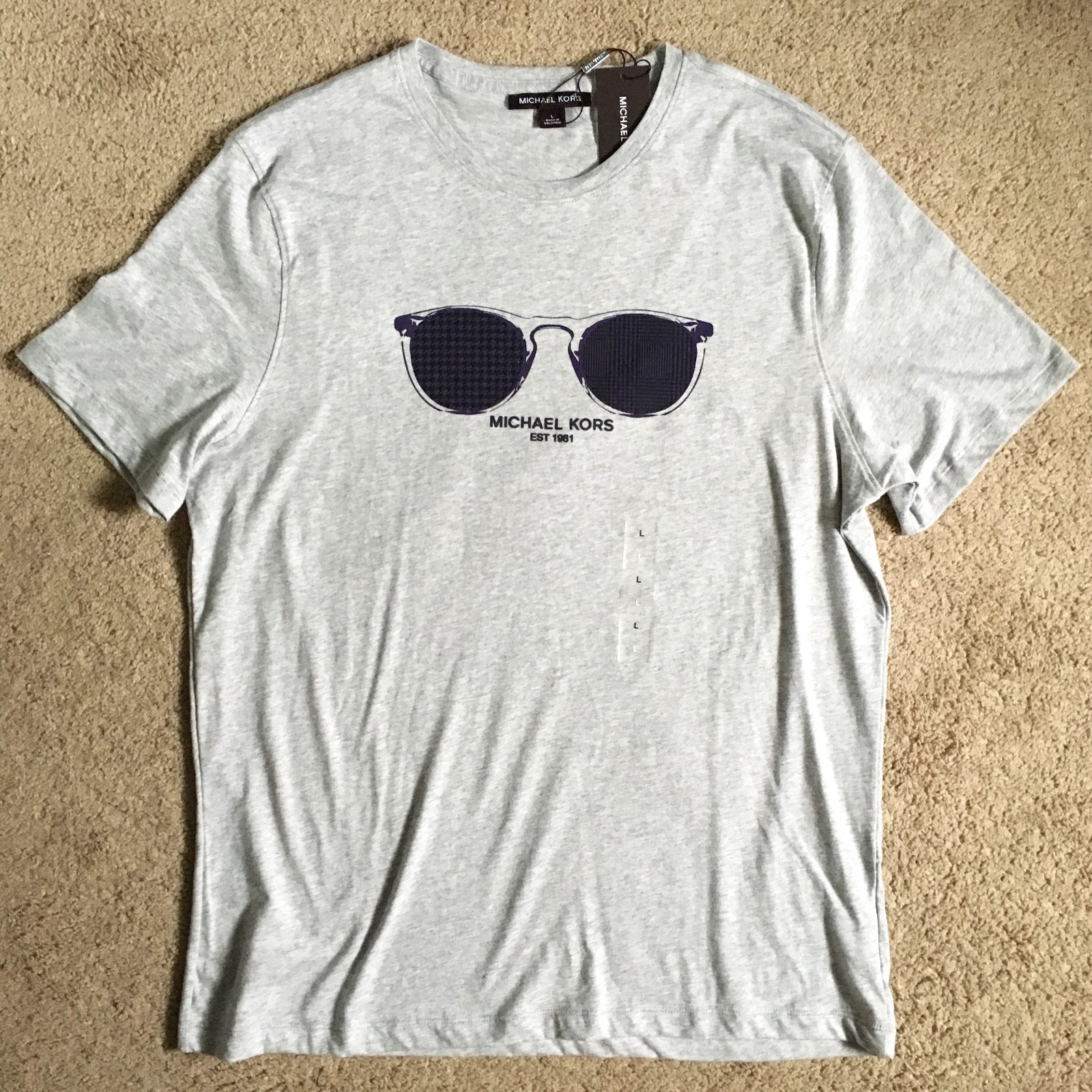 Picture 1 of 3