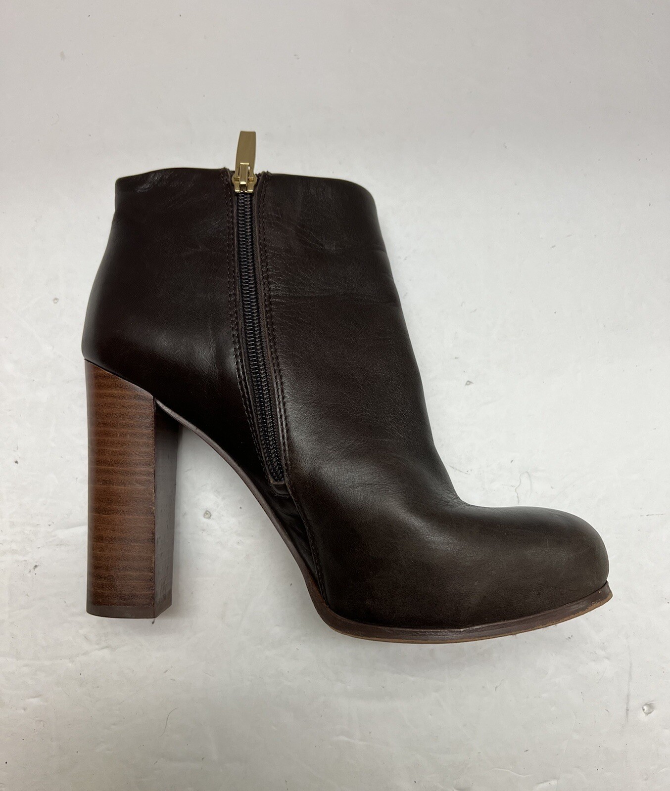 Vince Camuto Womens Size 7.5 Brown 