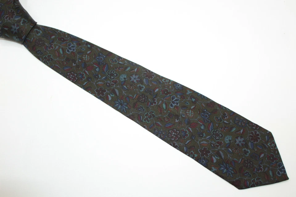 Corbata de seda AQUASCUTUM hecha en Italia F70663 Foto 2 de 4