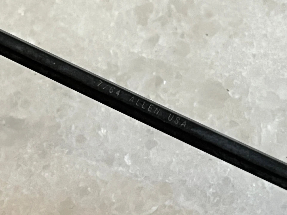 14 new ALLEN #58005 7/64" Standard SAE Long Arm L Hex Keys, Black Oxide, USA - Image 3 of 3