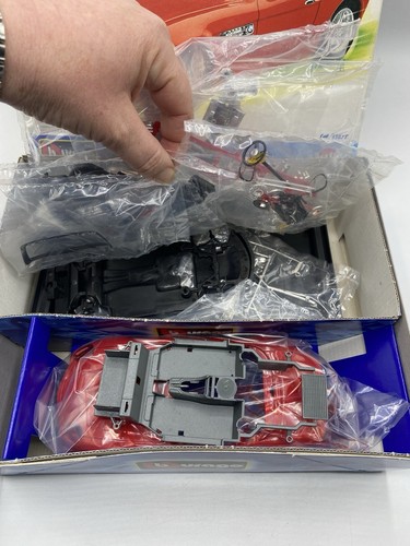 Burago BMW Z8 2000 Kit Metal 1/24 Rojo Coche Cod. 55077 juguete de colección 8+ en caja sin usar - Imagen 6 de 9
