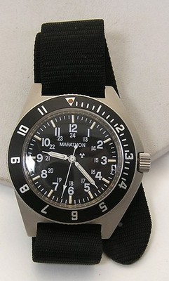 NOS Boxed Feb. 1991 Marathon Navigator Gallet 211 USAF Air Force Watch Blk Bezel