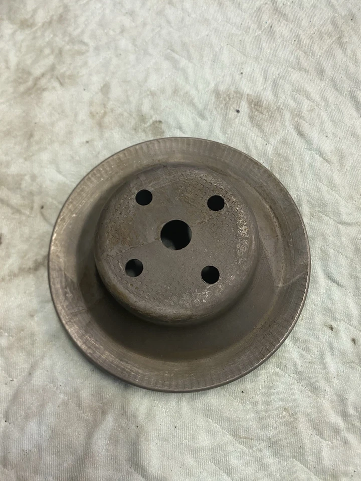 3995631A0 水泵滑轮小型和大缸体雪佛兰发动机 69-73 复古原始设备制造商交流电 — 第 4/4 张图片