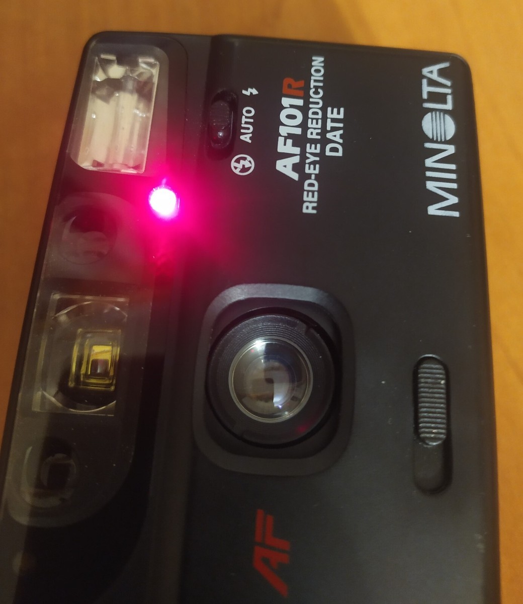 Minolta AF101R Fotocamera Compatta 35mm &ndash; Punta E Scatta, Testata Con Pellicola, Nero