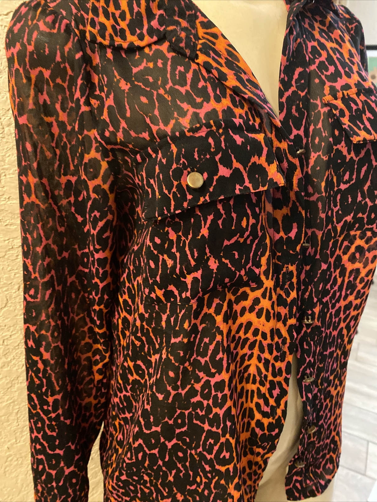 LEOPARD PRINT BLOUSE BUTTON DOWN RED BLACK SZ SMA… - image 2