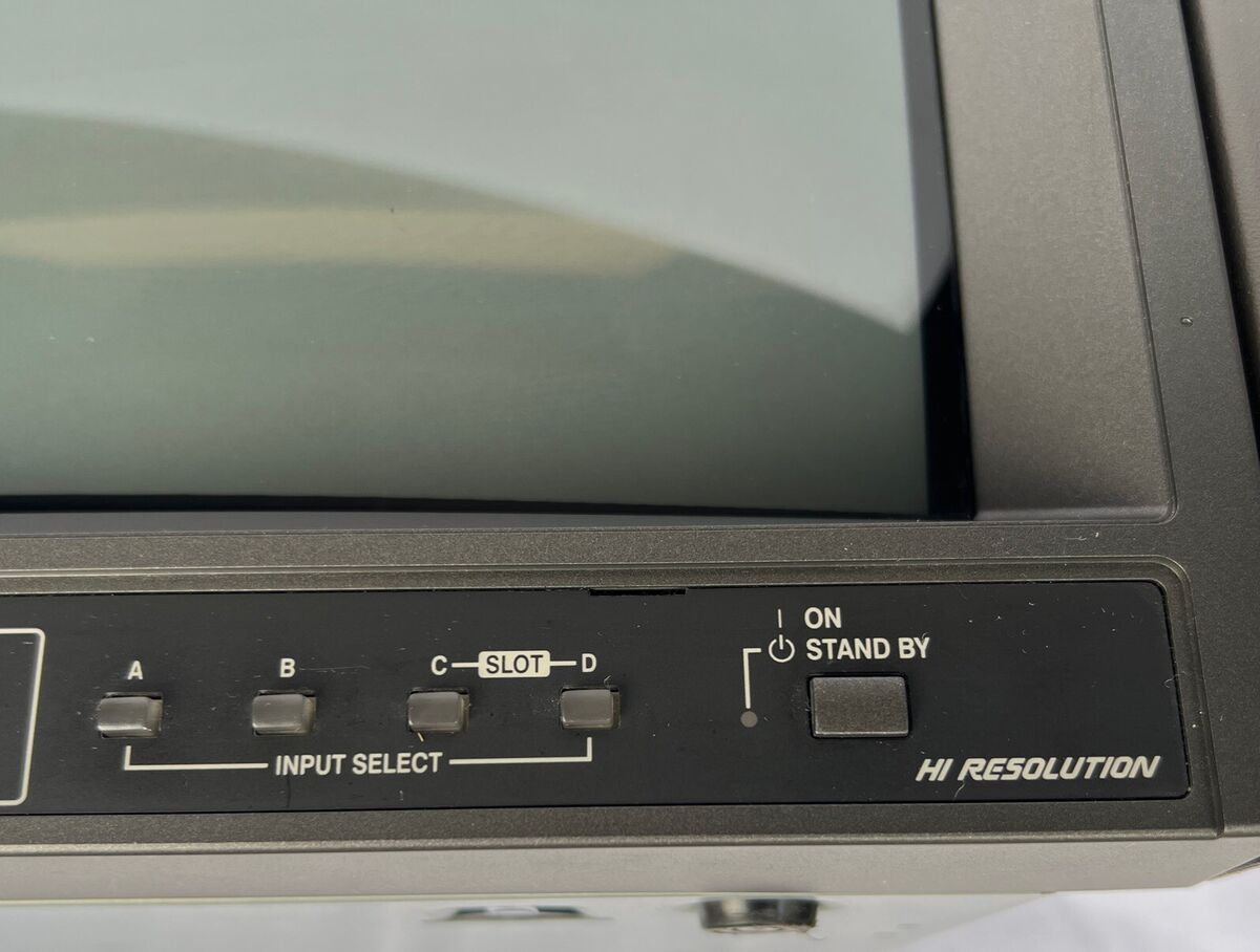 JVC TM-H150CG 15 JVC TM-H150CG 15