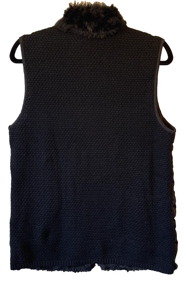 Chaleco Chico's Talla 1 Mediano Negro Piel Sintética Forrado Cuello Sin Mangas Cremallera Completa Foto 4 de 4