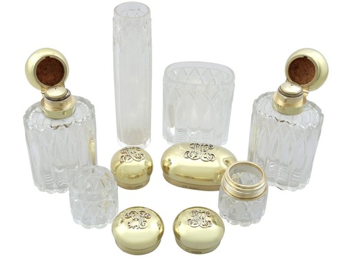 Antique Sterling Silver Gilt and Celluloid Gent's Travelling Vanity Set (1899) - Picture 6 of 24