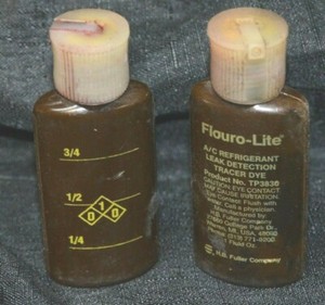 Fluoro-Lite Tracer Dye Bottled Dye A/C & Refrigerant Systems TP3830 (2) Bottles 