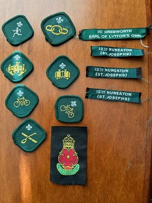 12, Pfadfindertuch - Abzeichen / Aufnäher.   Details siehe Foto