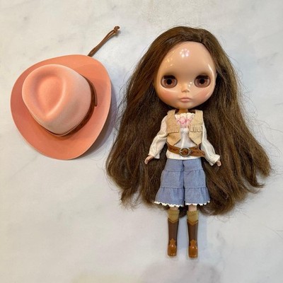 Neo Blythe Urban Cowgirl