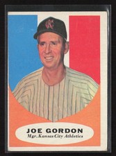 1961 Topps #224 Joe Gordon - EX/EX+ Set Break!