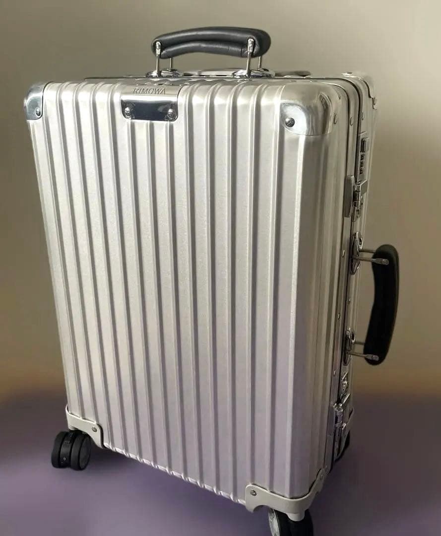 Rimowa Classic Cabin S 33L Silver 4-wheels Carry Case Suitcase