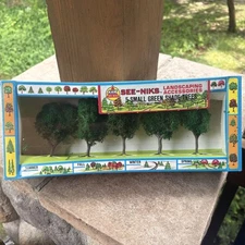 AHM HO SEE-NIKS LANDSCAPING ACCESSORIES, TREES 3709B Small Green Shade Trees NIB