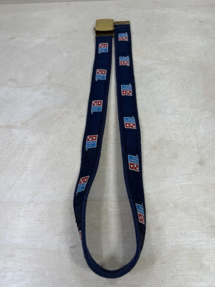 Cinturón deslizable de lona Domino’s Pizza vintage cintura hasta 36” o menos azul marino/dorado Foto 3 de 4