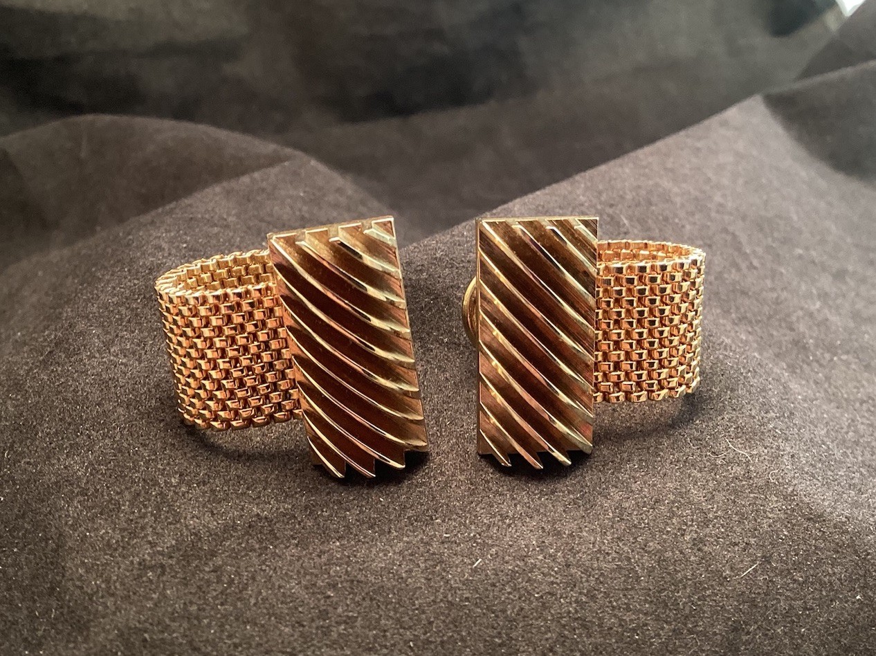 Gold Tone Rectangular Cufflinks Curved Cutout Str… - image 1