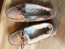 UGG Australia Slippers Moccasins Women's Size 7