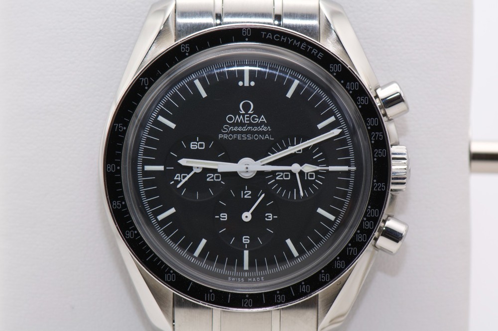 Omega Speedmaster Moonwatch 311.30.42.30.01.005 42 mm Black Dial