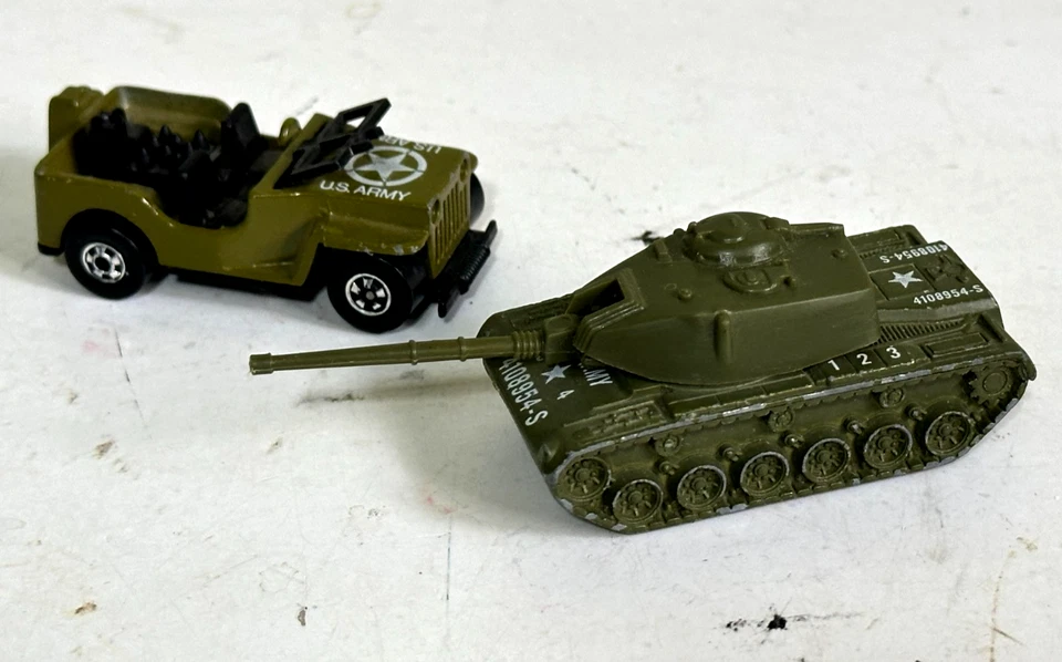 风火轮 BLACKWALL 美国军队军事 C4 坦克和 JEEP 枪 SLINGER 迷彩 绿色 — 第 2/4 张图片