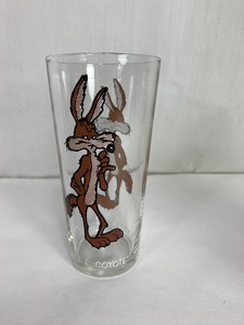 wile e coyote pepsi glass