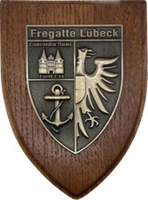 F214 Fregatte L&Uuml;BECK - Massives Wappen messingf. - German Navy