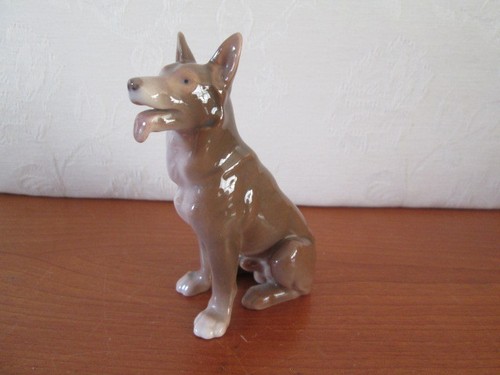 Bing & Gröndahl Dog German Shepherd 2197 Porcelain Figurine 9,5 CM Fine Designed - Picture 1 of 5