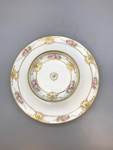 Nippon Hand Painted 2-Tiered Serving Dish in Moriyama Pattern Floral Pink Gold