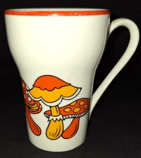 VTG STYLECRAFT ORANGE MUSHROOM GROOVY 1960s SODA SHAPE COFFEE MUG TEA CUP JAPAN