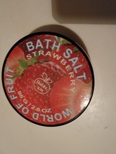 World Of Fruit Strawberry Bath Salt Bathing Suite 85g 2.8oz
