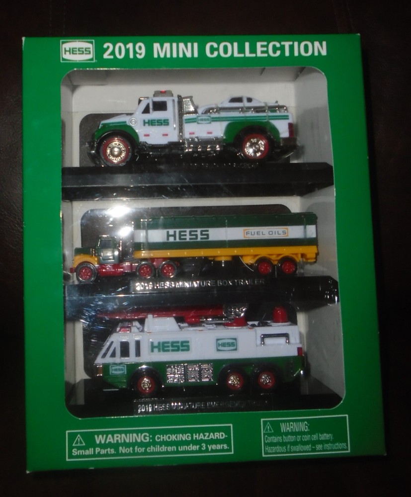2019 Hess Mini Collection TOY Truck W/RACE CAR-BOX TRAILER-EMERGENCY TRUCK NIB