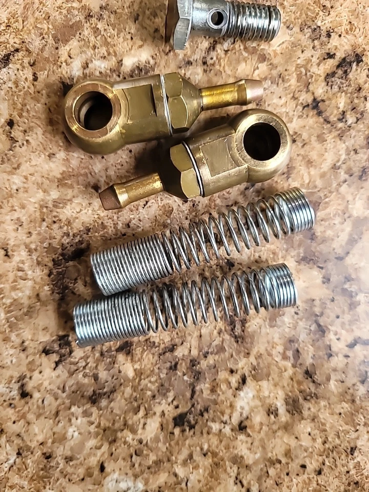 Accesorios de inyección de aceite Kawasaki A1 Samurai 250 motocicleta vintage 1967 Foto 3 de 4