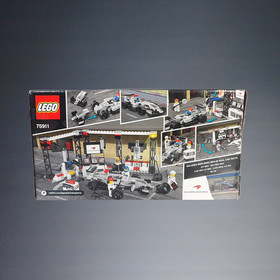 2015 LEGO SPEED CHAMPIONS MCLAREN MERCEDES PIT STOP 75911 RETIRED BUILDING TOY