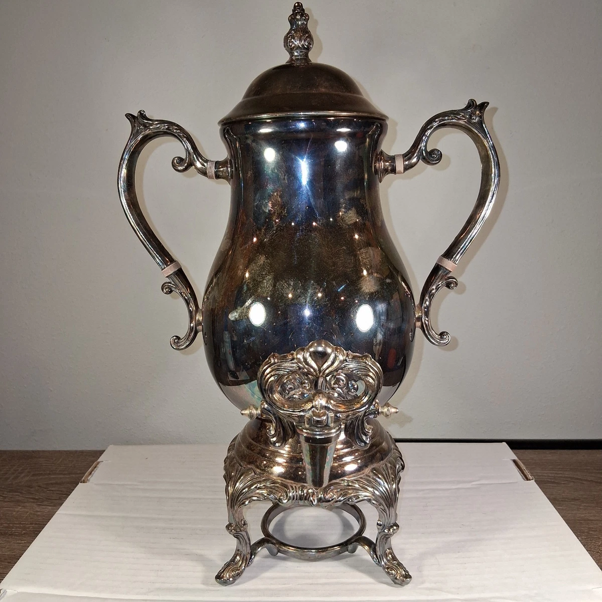 F B Rogers Silver Co In Antique Us Silver-Plated Teapots, Coffee