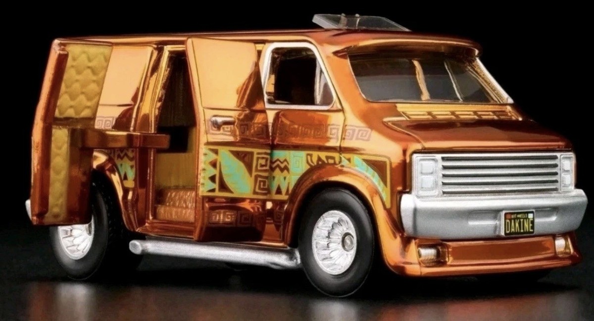 IN HAND Hot Wheels Collectors RLC Exclusive '70s Dodge Tradesman