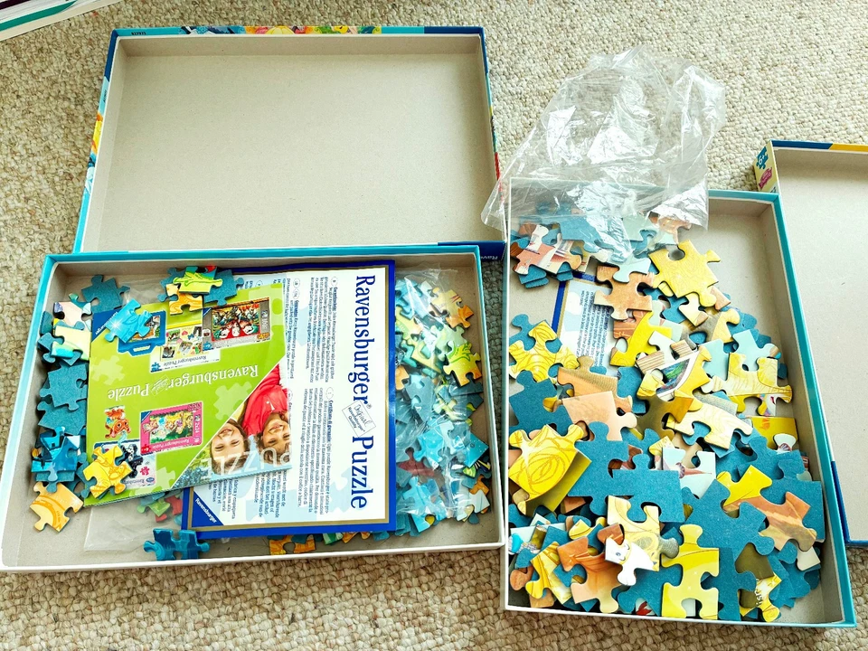 Rompecabezas de princesas Ravensburger Disney Bella, Ariel, Cenicienta 100, 200 piezas Foto 4 de 4